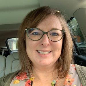 Meet your Posher, Christy